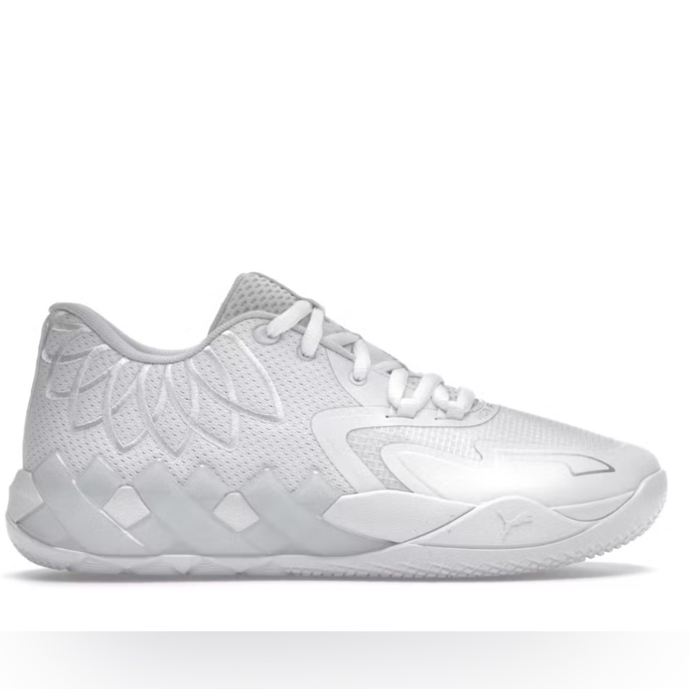 Men’s size 9.5 - Puma LaMelo Ball - white and silver